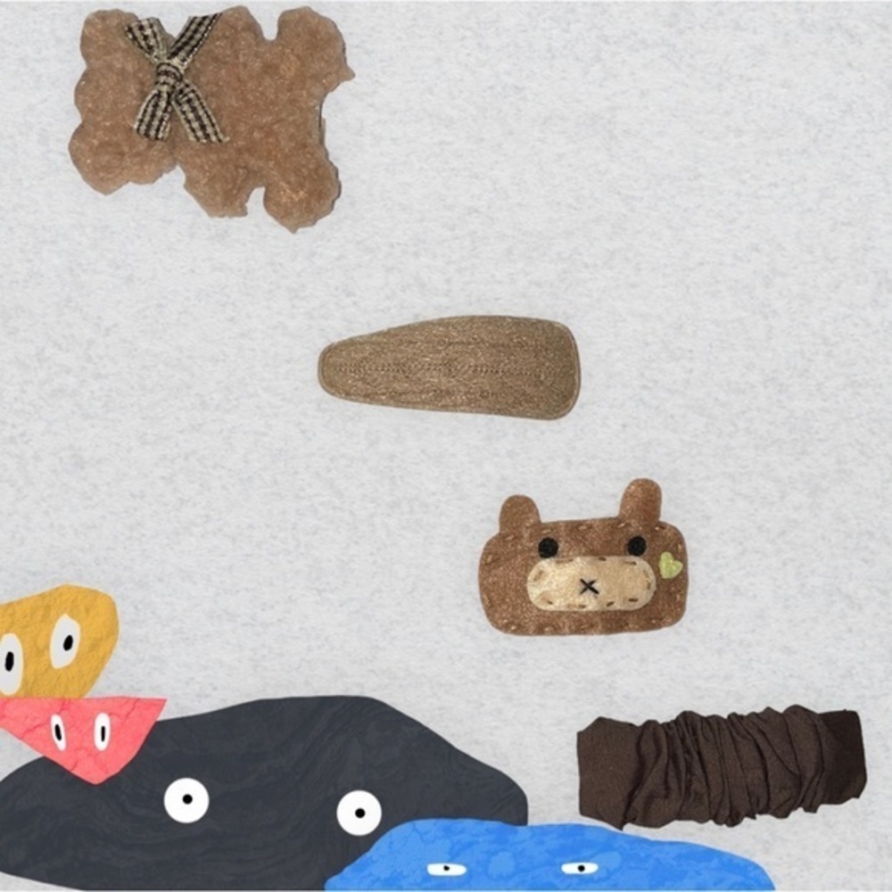 SET OF 4 Teddy Bear Hair Clips - Picture 2 of 9